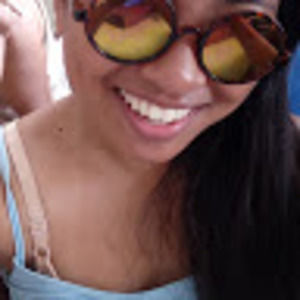 Meet your Posher, Danica